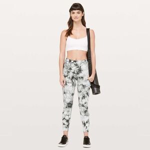 Lululemon‎ Wunder Under Hi-Rise 7/8 Dual Shibori cement grey size 6